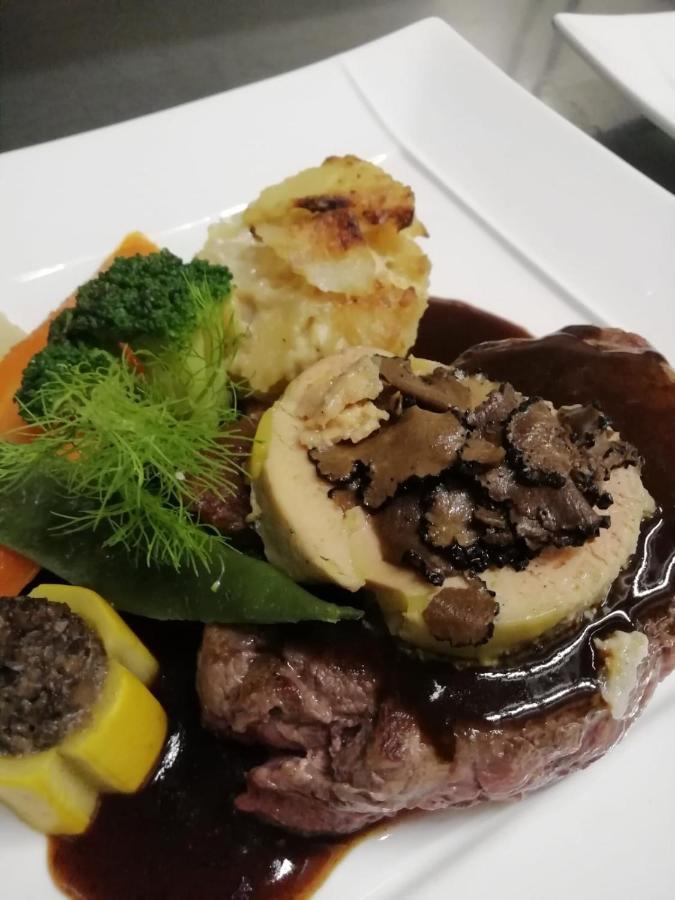 Hotel Les Alpes Allevard Zewnętrze zdjęcie